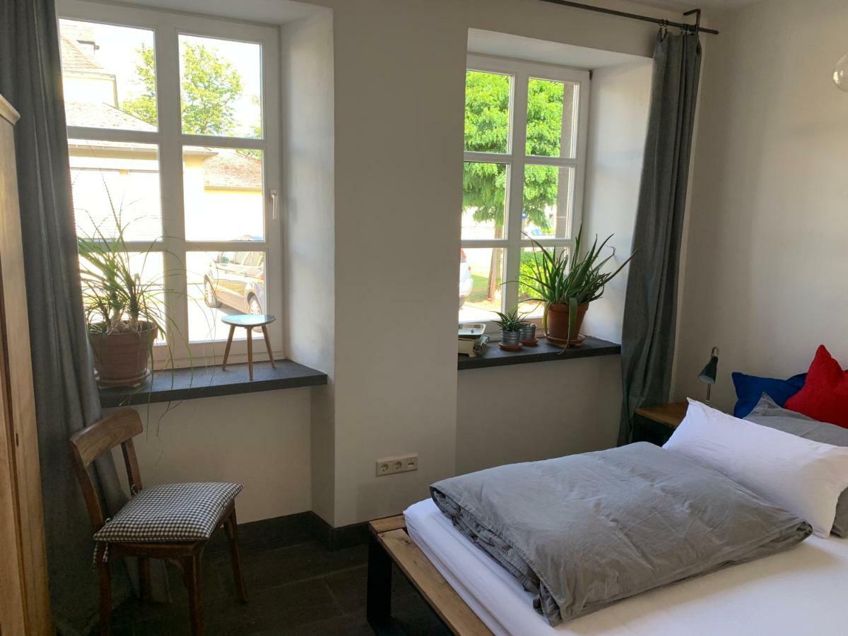 Stiftsherrenhaus Münstermaifeld Eksteriør billede