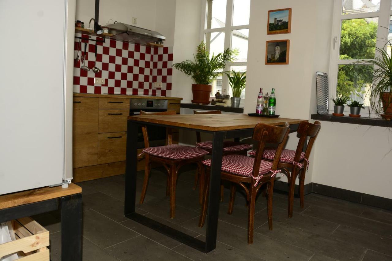 Stiftsherrenhaus Münstermaifeld Eksteriør billede