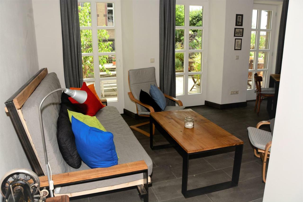 Stiftsherrenhaus Münstermaifeld Eksteriør billede